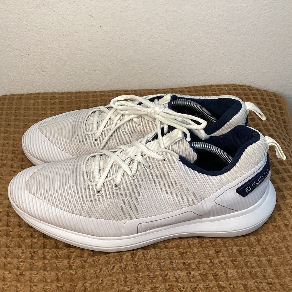 FootJoy FJ Flex XP Mens 10.5 M White Spikeless Golf Shoes Sneakers 56250